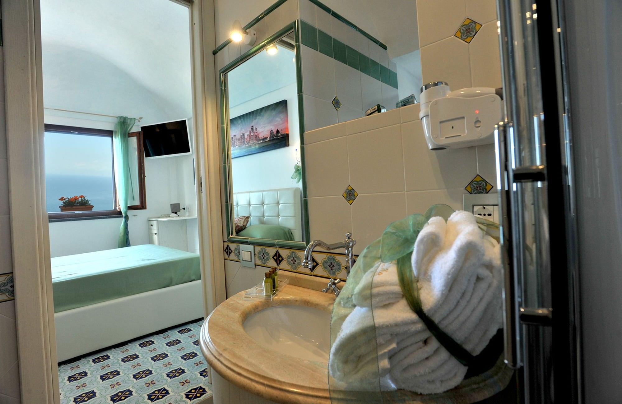 เวิลด์ เซ็นเตอร์ Bed & Breakfast อามาลฟี ภายนอก รูปภาพ